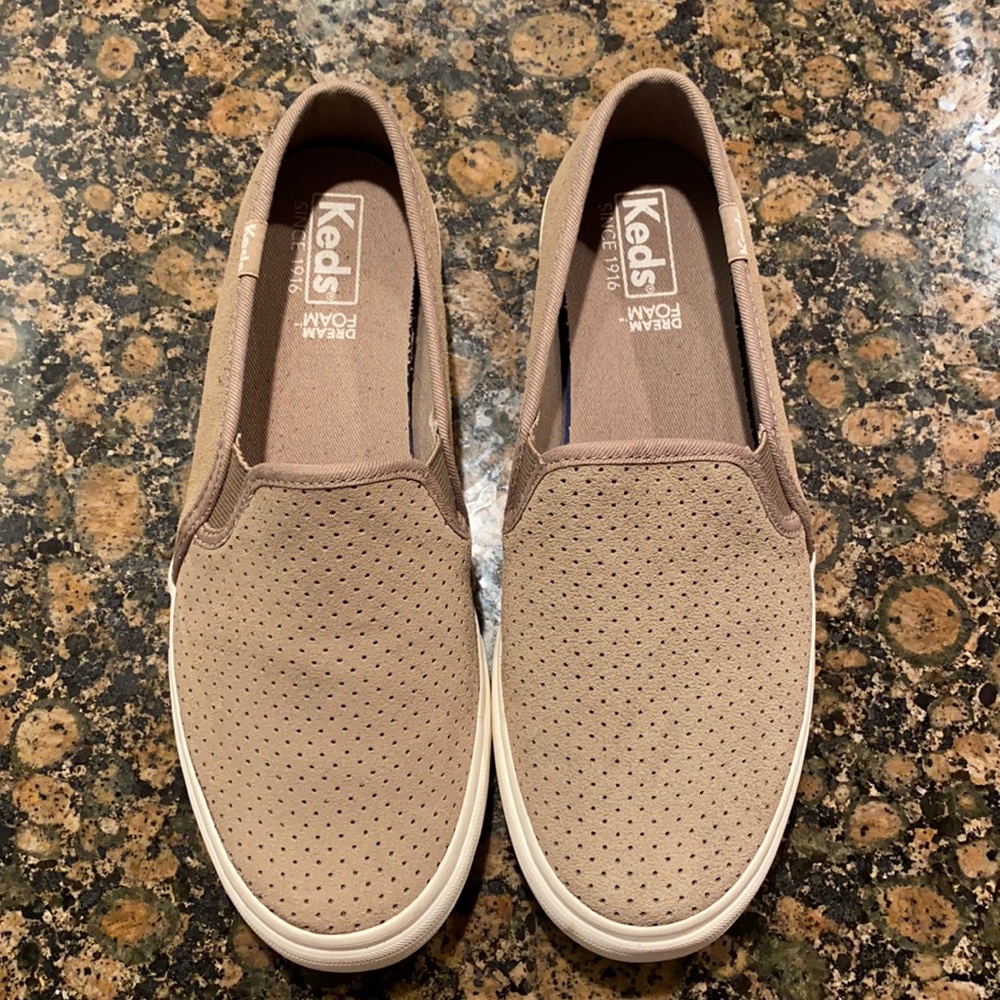 Keds women’s double decker slip on sneakers Sz 6W
